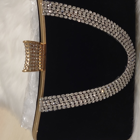 Velvet evening bag - Picture 2 of 7